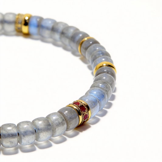 Moonlit Gray Labradorite Disc Bracelet